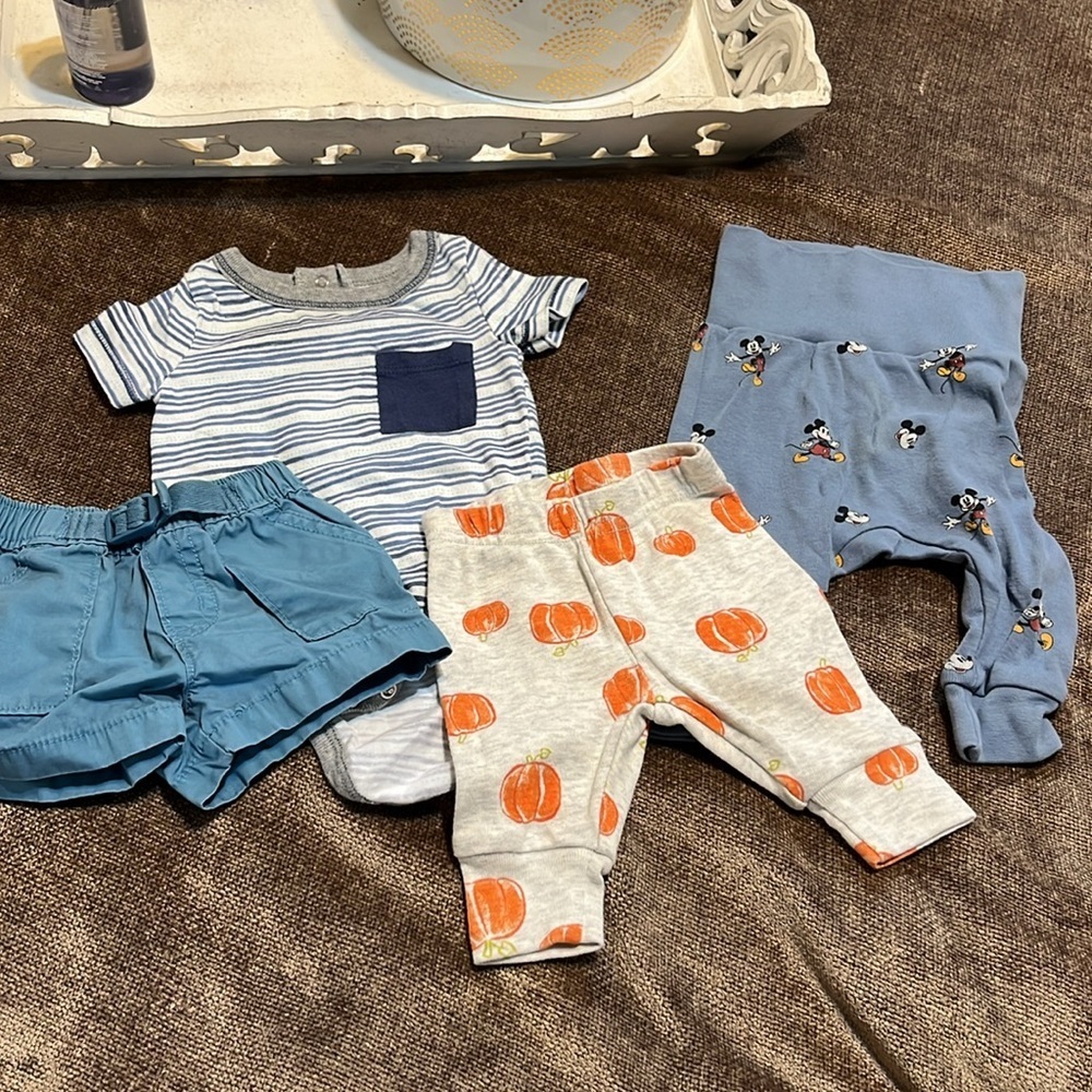 Newborn Baby Bundle- Onesie, Pants, Shorts